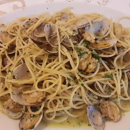 Albergo Natalina Finale Ligure Ngoại thất bức ảnh
