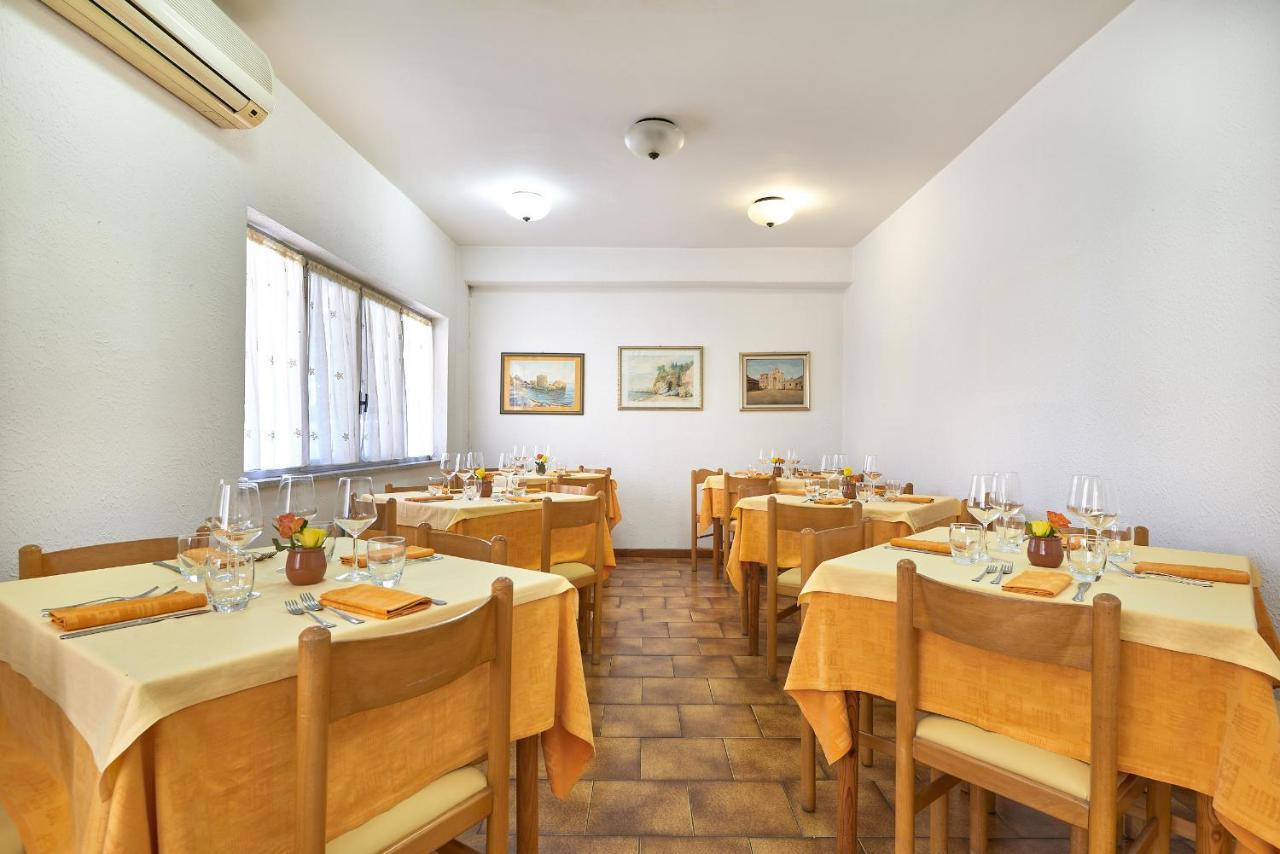 Albergo Natalina Finale Ligure Ngoại thất bức ảnh
