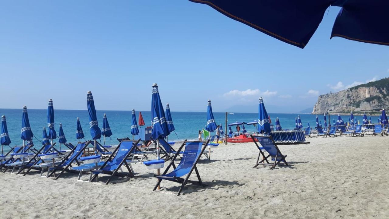 Albergo Natalina Finale Ligure Ngoại thất bức ảnh